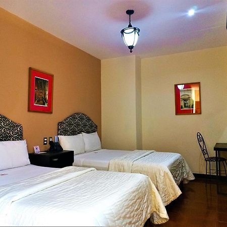 Holiday Inn Express Merida Centro By Ihg Экстерьер фото