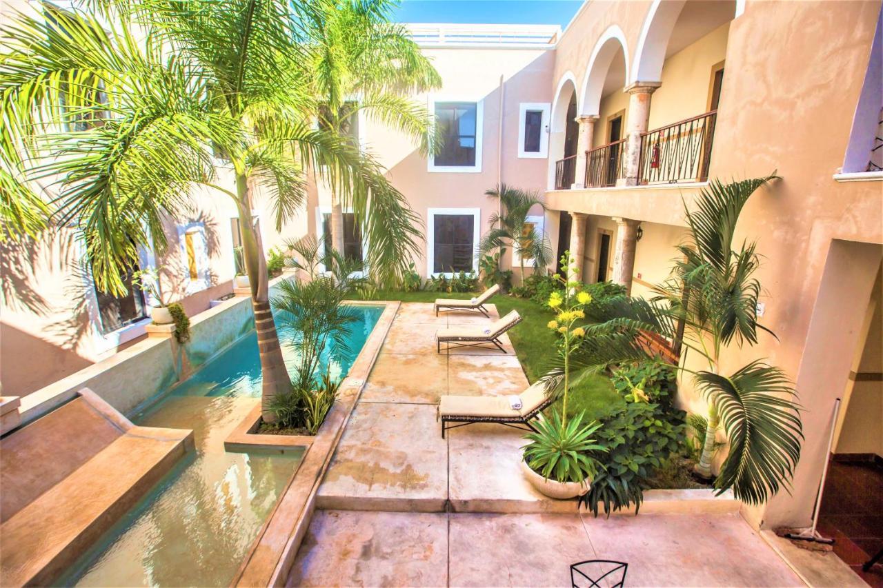 Holiday Inn Express Merida Centro By Ihg Экстерьер фото
